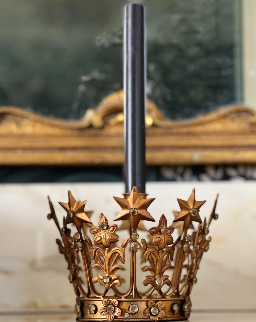 Santos Crown Candleholder